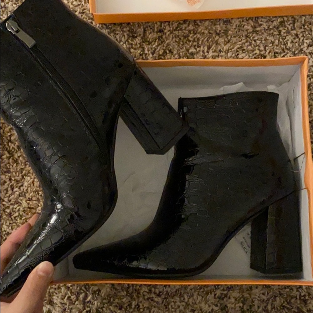 PUBLIC DESIRE BLACK BOOTIES